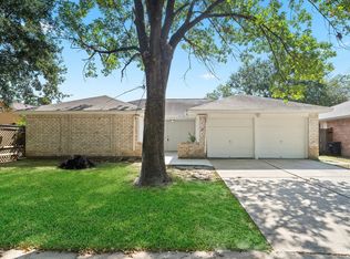 5726 Yorkgate Dr, Spring, TX 77373