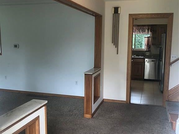 5th image of 3003 Columbia Dr