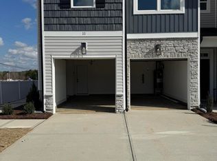 21 Joyner Park Dr, Rocky Mount, NC 27803