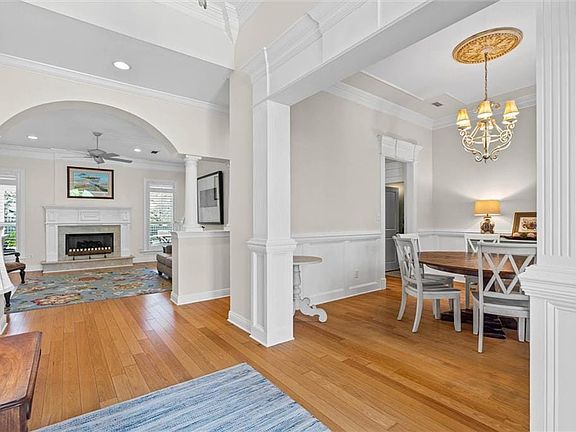 4th image of 7163 Wynnridge Dr