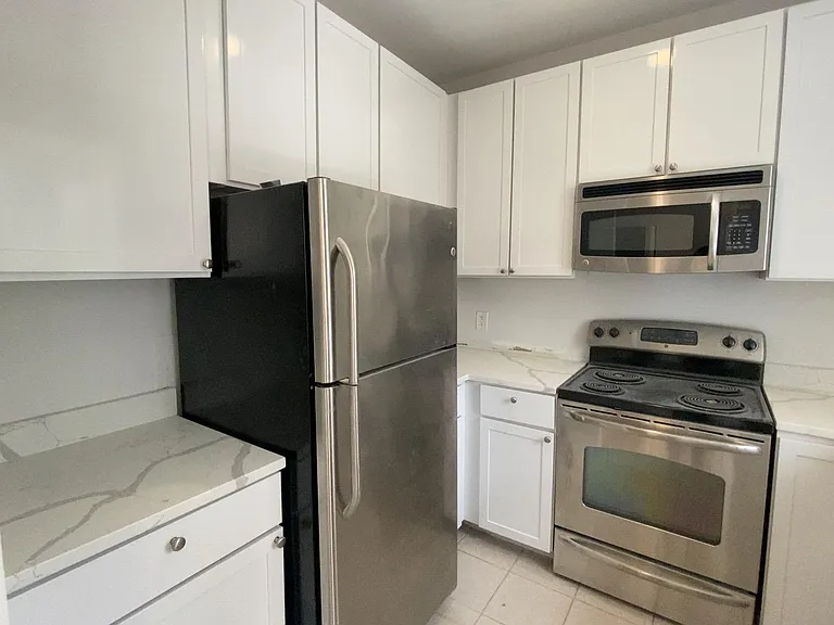 2714 Quarry Rd NW #104 — Photo 4