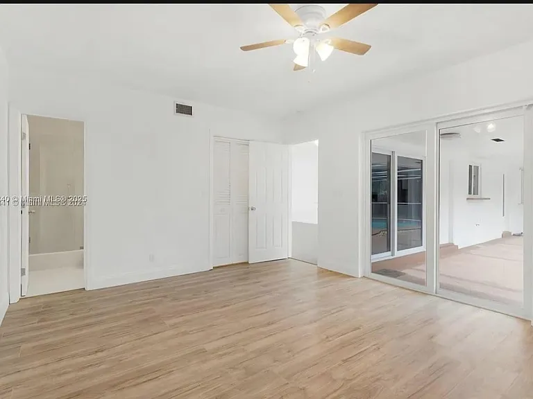 7160 SW 5th Ct #HOME — Photo 11