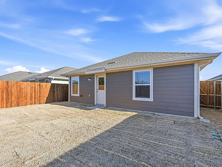 1309 Brook Ln — Photo 17