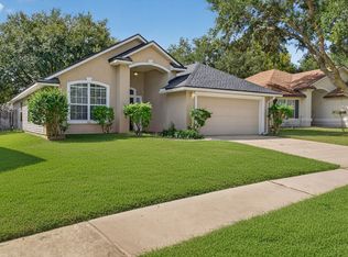 2821 Cross Creek Dr, Green Cove Springs, FL 32043