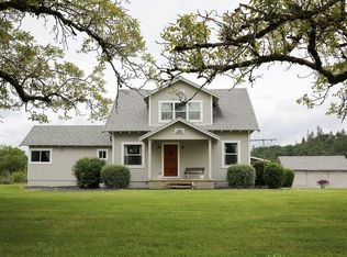 670 Hunt Ln, Grants Pass, OR 97526
