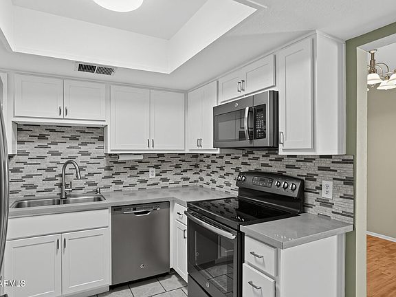 4th image of 6533 N 7th Ave Unit 15