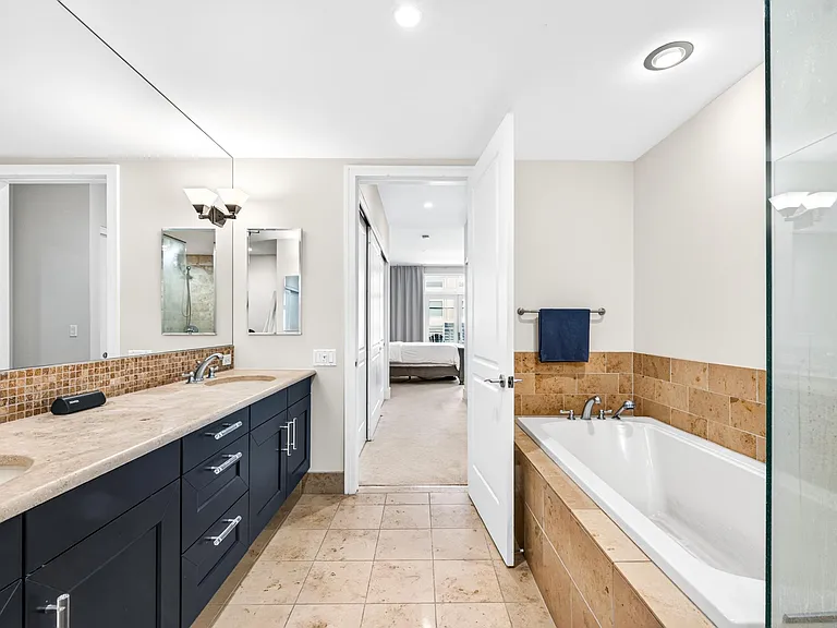 191 Clayton Ln #310 — Photo 18