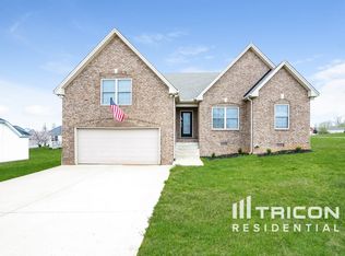 202 Brandywine Ln, Springfield, TN 37172