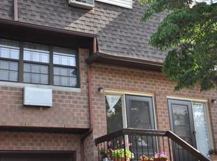 121-09 Keel Ct, College Point, NY 11356
