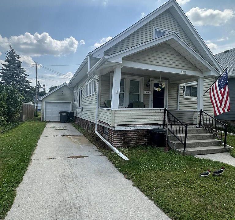 1st image of 1029 Geele AVENUE