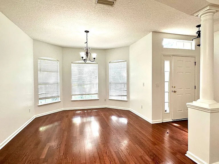 96015 Long Beach Dr — Photo 4