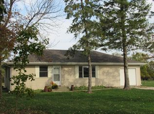 8826 S Grant Hwy, Marengo, IL 60152