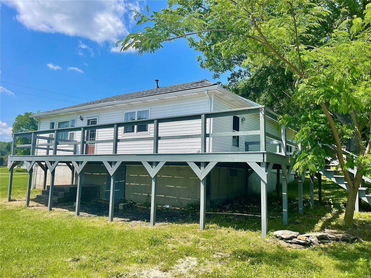 638 N Broadway, Kampsville, IL 62053 MLS 24035591 Zillow