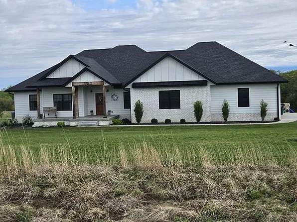 6060 Sea Eagle Ln, Roca, NE 68430
