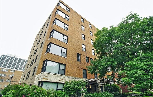 1st image of 525 W Aldine Ave APT 602