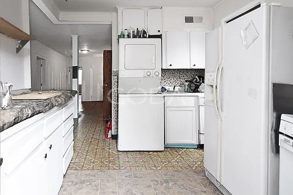 Rented by Coda Real Estate NYC | media 15