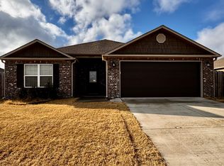 6804 SW Pilgrim Rd, Bentonville, AR 72713