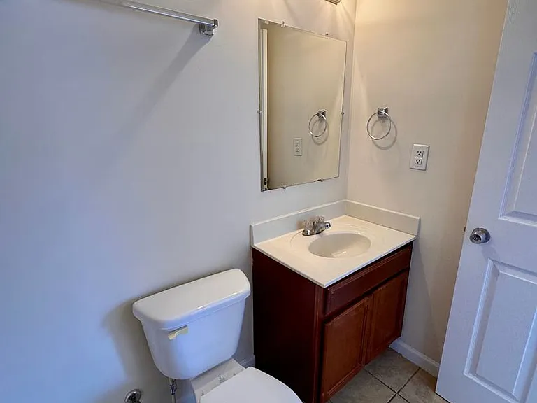 44 Blakely Ct — Photo 10