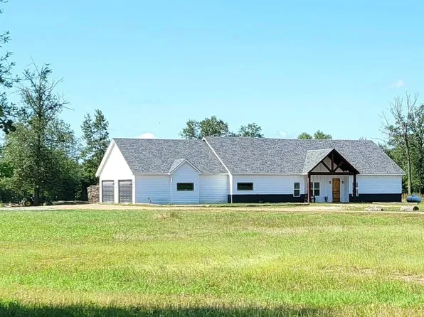 1700 Us Highway 271 S, Bogata, TX 75417