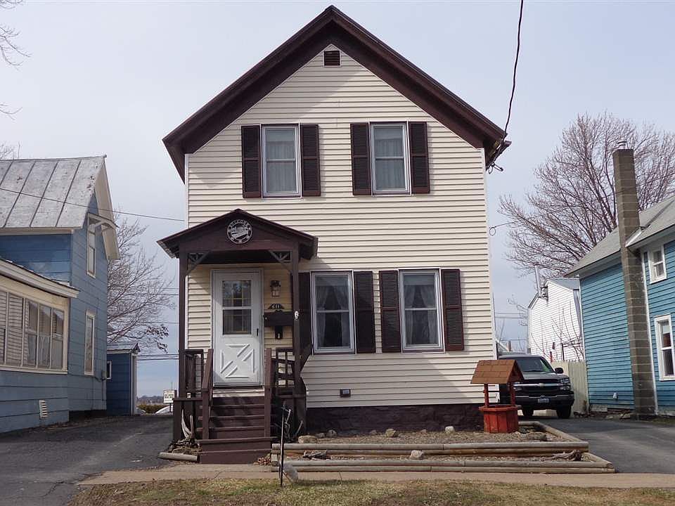 1st image of 611 King St