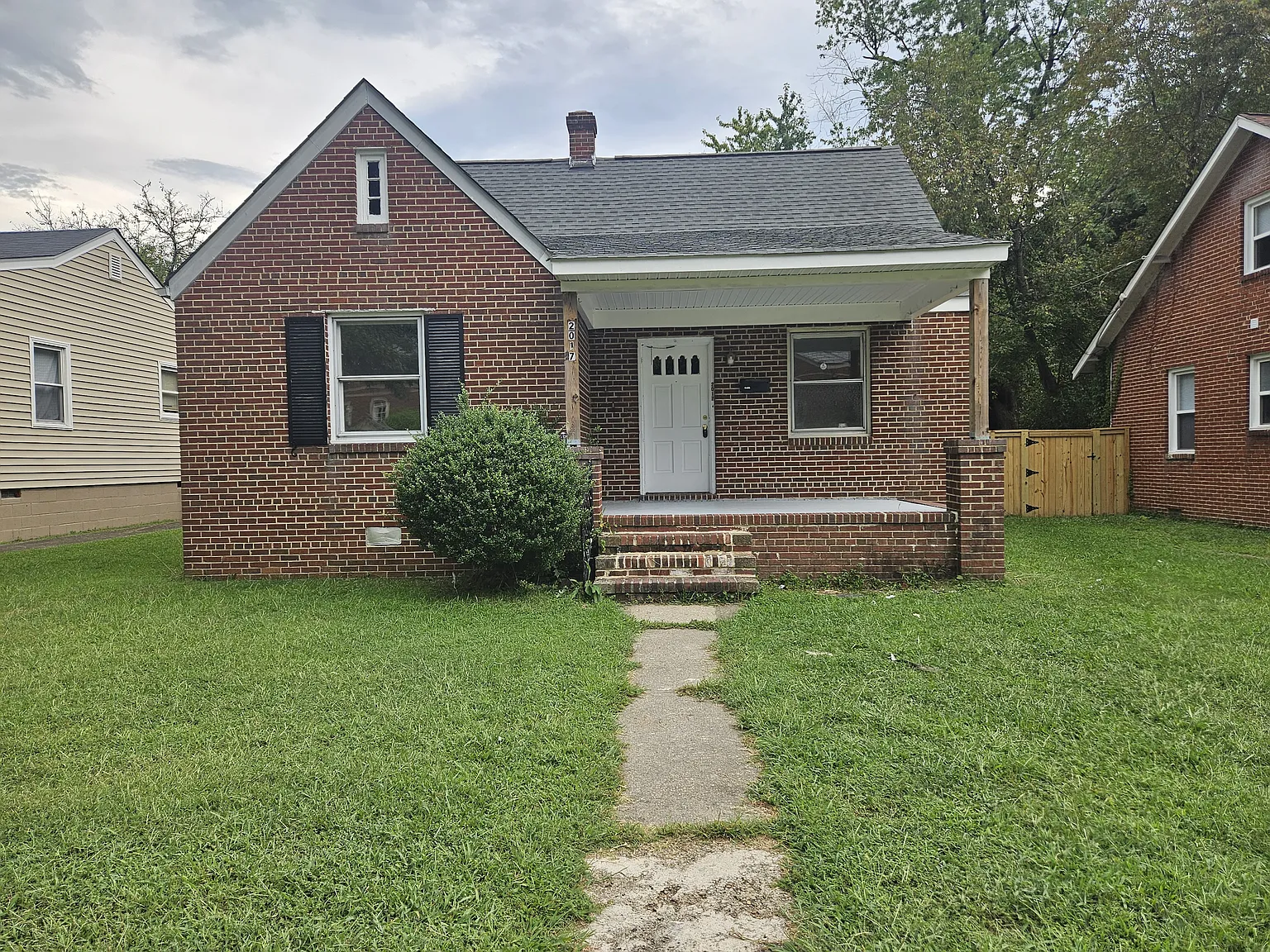 3 bed, 1257 sqft, $1,295 — Photo 1