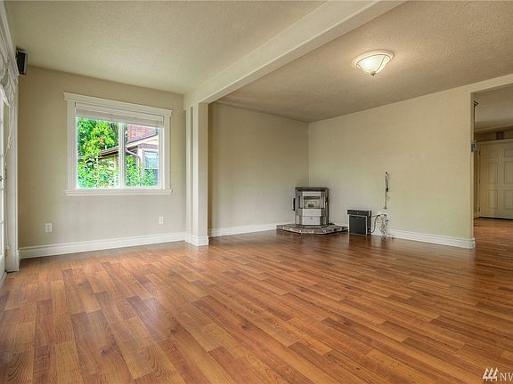 5th image of 12916 56th Street Ct E