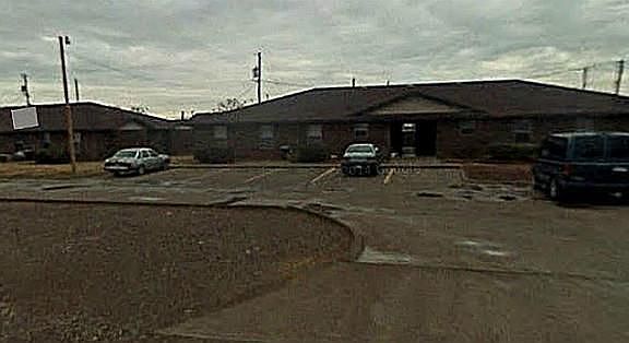 2nd image of 900 N Harmon Ave