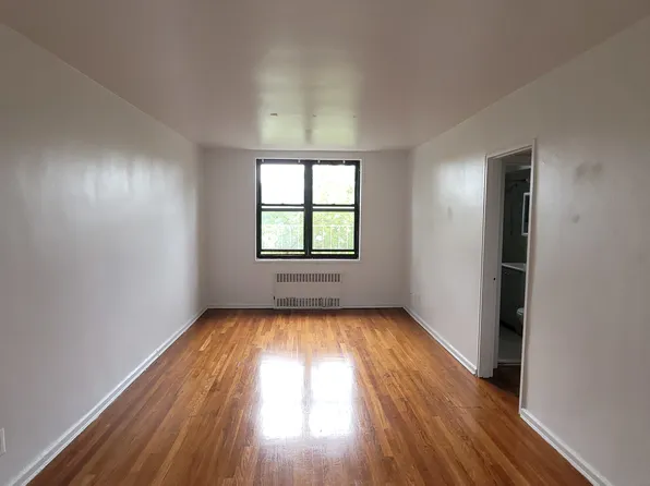 2 W End Ave APT 4J, Brooklyn, NY 11235