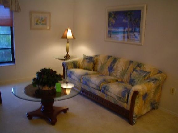 2nd image of 1434 Pierce Dr Unit 1