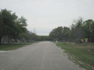 4202 County Road 3841, San Antonio, TX 78253