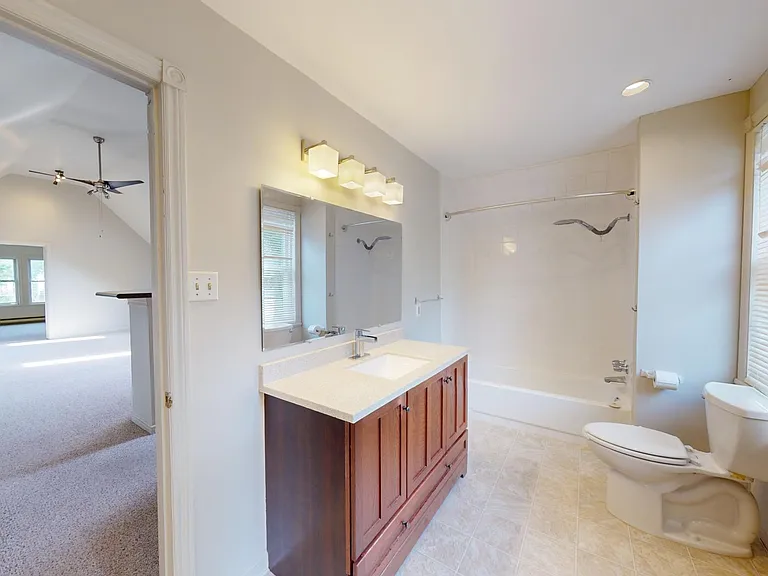 355 Piccadilly St #3 — Photo 14