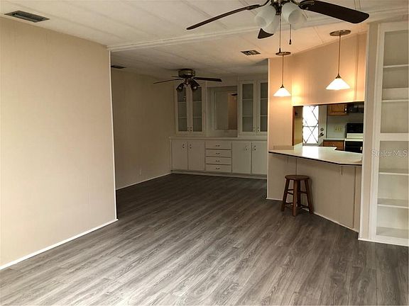 5th image of 2135 S Citrus Cir #1391