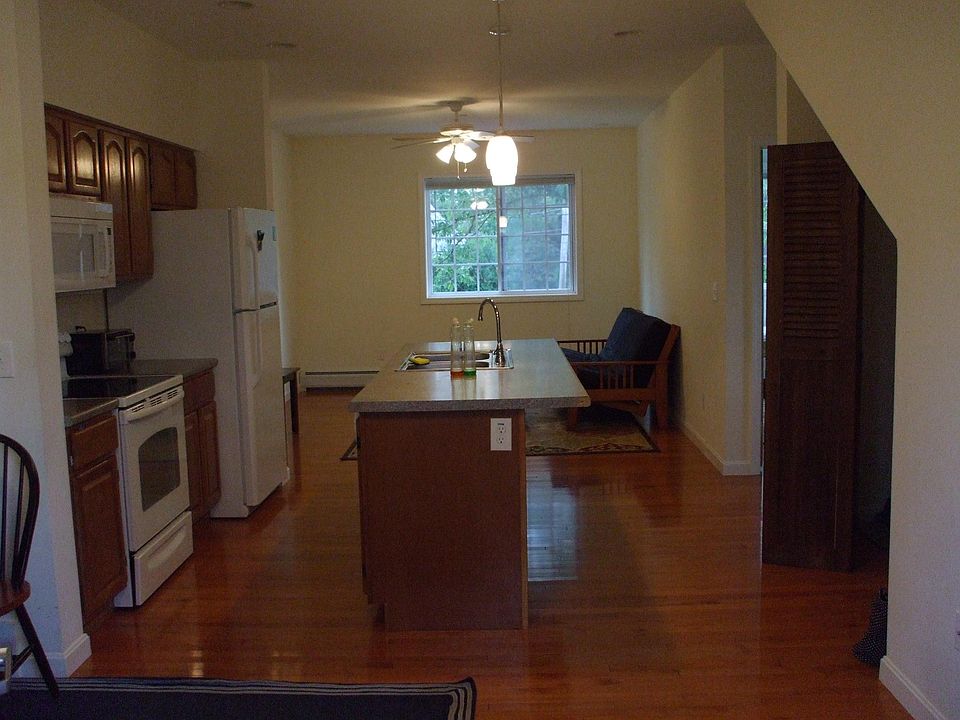 Building Photo 4