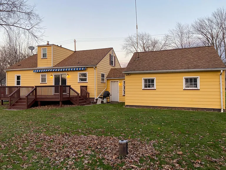 297 Howland Wilson Rd NE — Photo 2