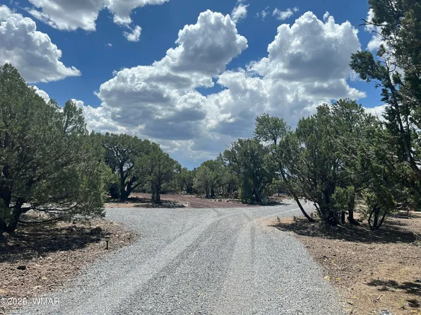 4 N 3073rd, Vernon, AZ 85940