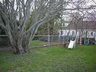 3rd image of 134 Taylor St