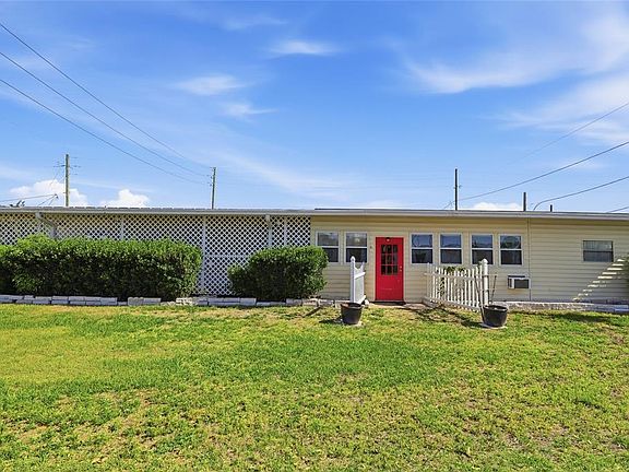 2nd image of 5246 Amanda St