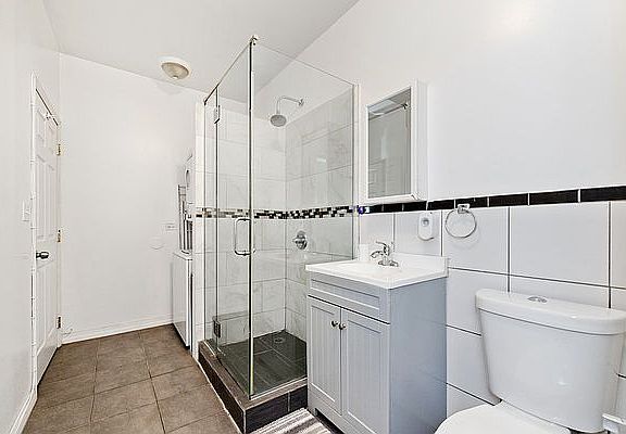 4th image of 312 Pleasant Ave APT 2