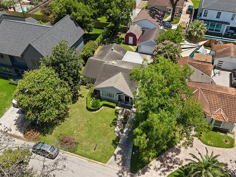 1705 Althea Dr — Photo 24