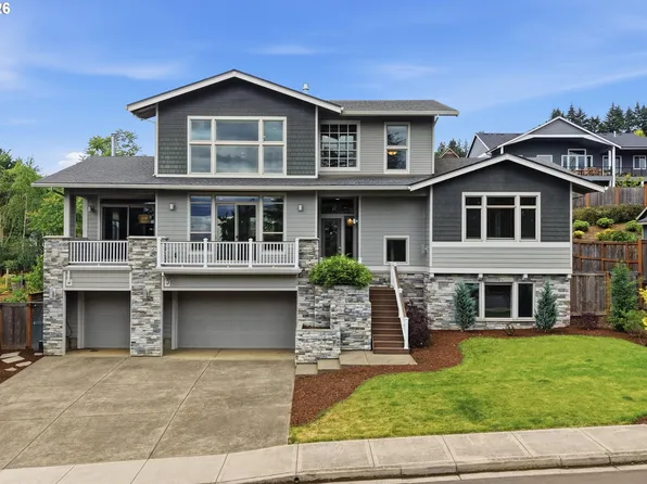 220 SW Dogwood Dr, Dundee, OR 97115