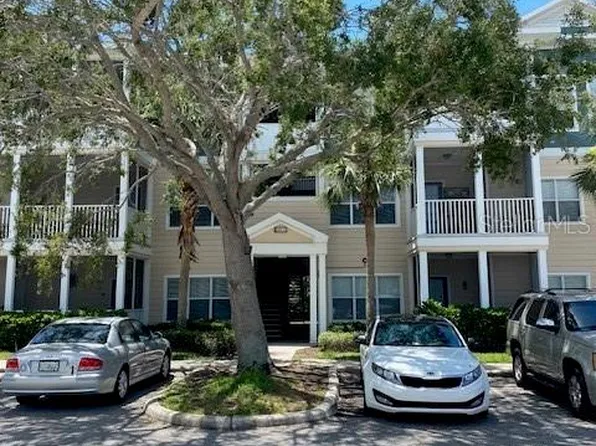 4802 51st St W APT 111, Bradenton, FL 34210