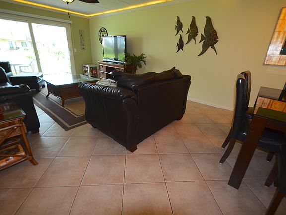 Dining Rm & Living Rm