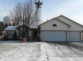 2365 Windsor Ln, Woodbury, MN 55125