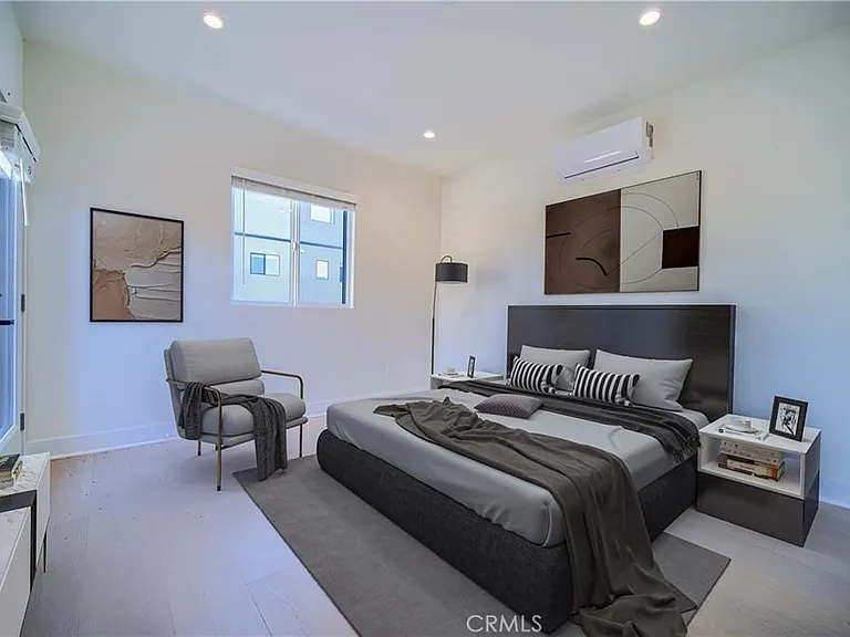 4455 S Slauson Ave — Photo 5