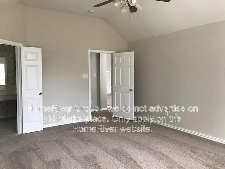4812 Tearose Trl — Photo 11
