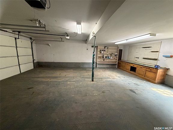 2nd image of 5 Souris Avenue