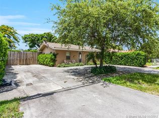 700 SW 64th Ct, Miami, FL 33144