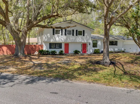703 Canary Dr, Charleston, SC 29414