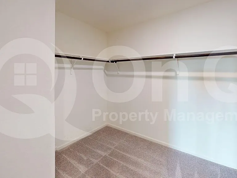 311 Pennsylvania Ave — Photo 19