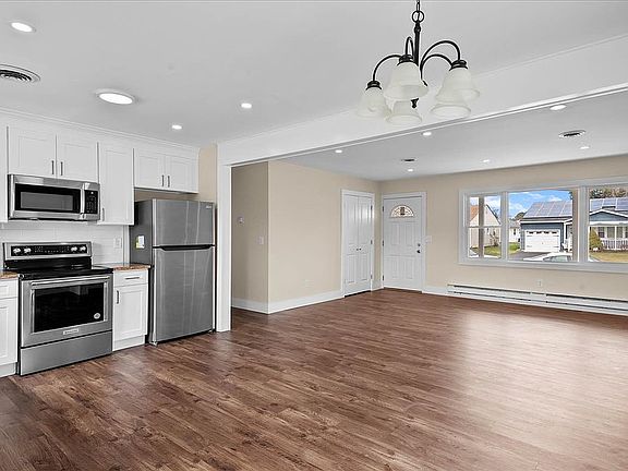5th image of 23 Eton Rd